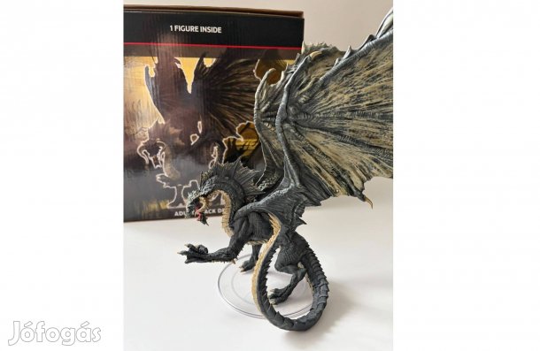 Dungeons & Dragons Adult Black Dragon nagy sárkány figura