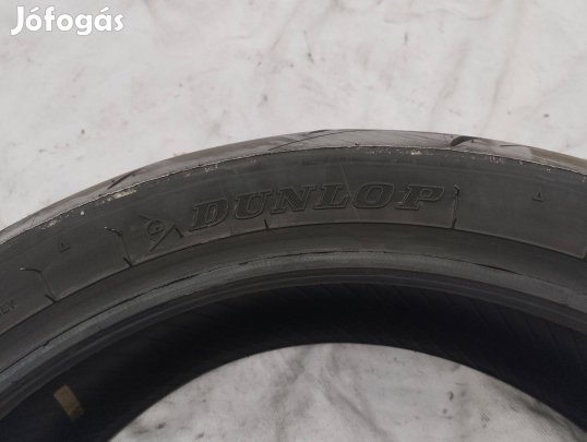 Dunlop 180 ˛55 ZR 17 használt hátsó gumi