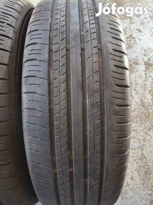 Dunlop 225/60R18 nyári gumik 8mm profillal eladóak