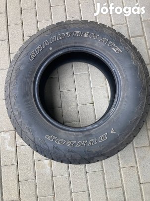 Dunlop Grandtrek AT5 OWL 255/70 R16 111T