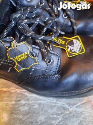 Dunlop munkavédelmi bakancs, cipő 