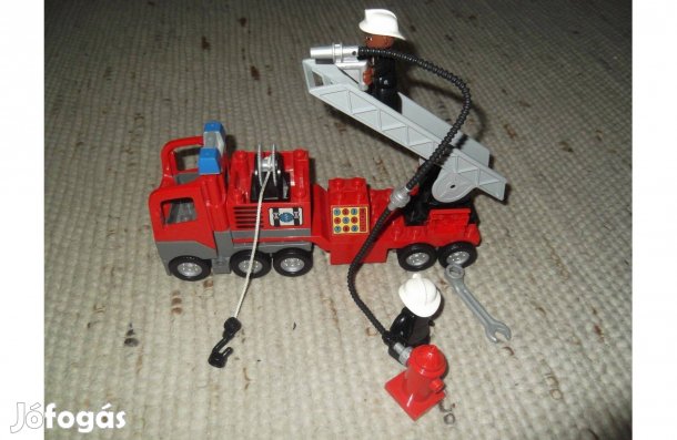Duplo - Retro kiadású Tűzoltóautó szett - figurákkal, kiegészítőkkel -