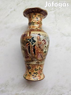 Dúsan aranyozott kínai porcelán váza19 cmKézi díszítésű(Moriage)