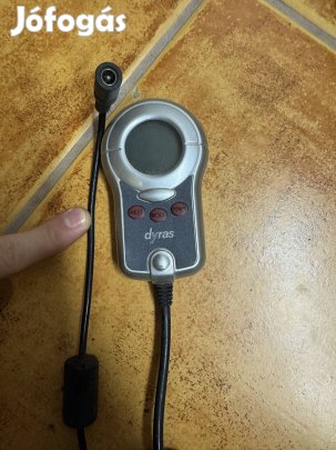 Dyras fűthető masszázsülés