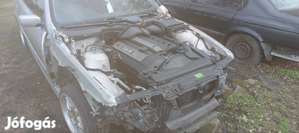 E39 bontott alkatrészek