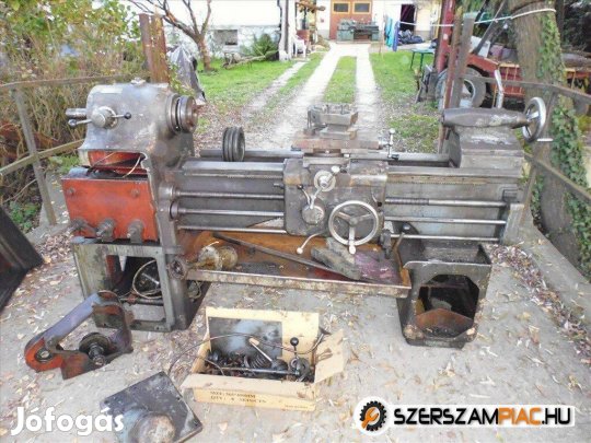 E400 eszterga bontott alkatrész