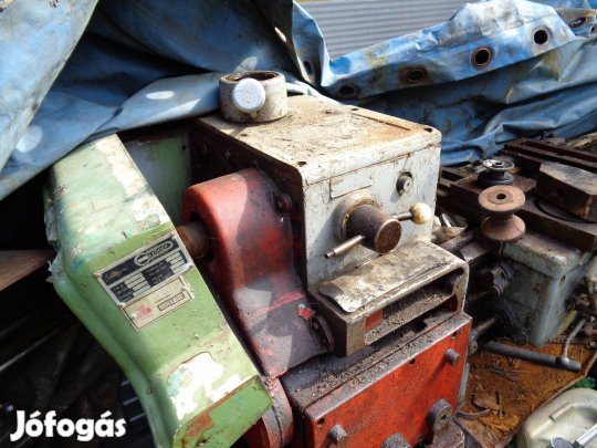 E400 eu400 eszterga bontott alkatrész