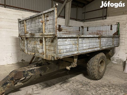 EB7 EB4 EB8 pótkocsit Keresek!