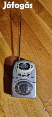 ECB RS-2615 típusú hordozható zsebrádió.