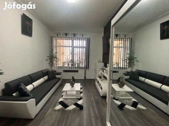 ELADÓ Nagykanizsa Belvárosában egy elegáns, igényesen felújított