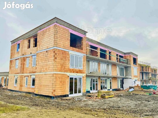 ELADÓ ÚJ ÉPÍTÉSŰ LAKÁS GYŐRBEN!