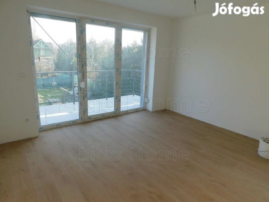 ELADÓ ÚJ ÉPÍTÉSŰ TÉGLA LAKÁS SIÓFOKON!