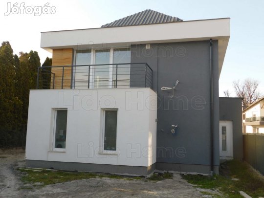 ELADÓ ÚJ ÉPÍTÉSŰ TÉGLA LAKÁS SIÓFOKON!