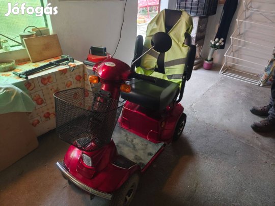 EL-Go HS-580, négykerekű rokkantkocsi