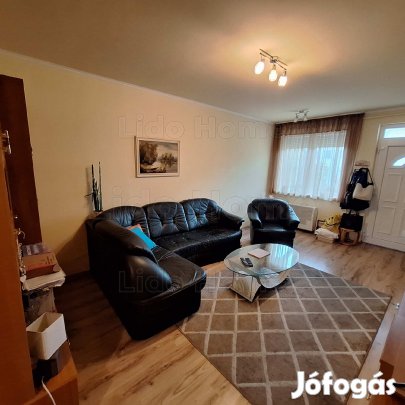 ERKÉLYES, 3 szobás BELVÁROSI LAKÁS ELADÓ!