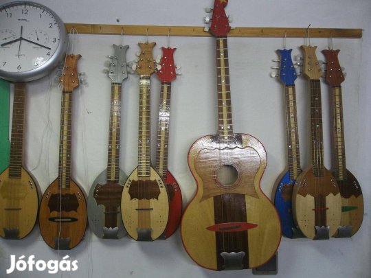 É prim Á basszprim É brácstambura