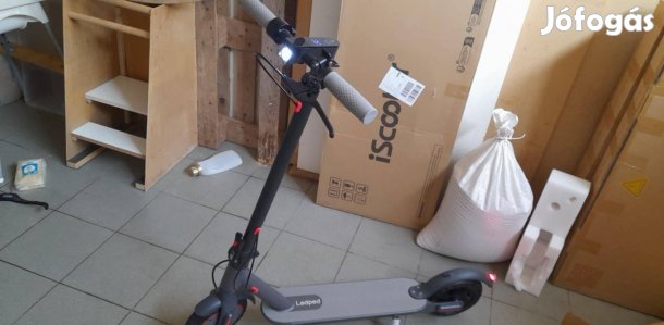 E roller Avovo pro (Ladped) olyan mint az i9