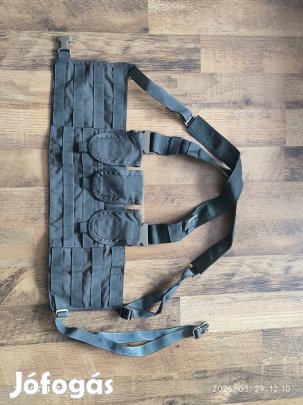 Eagle Industries mellény AK-hoz