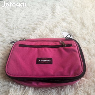 Eastpak tolltartó teljesen új cimkés adatok a képen