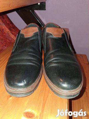 Easy Street 44-es, fekete férfi cipő