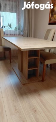Ebédlőasztal 6 db. székkel