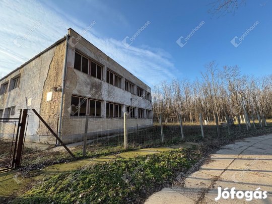 Ebesen sokoldalúan hasznosítható ingatlanfejlesztési lehetőség!