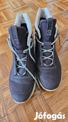 Ecco rövidszárú női csizma