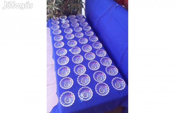 Édes kicsi 44 db üveg tálacska és 6 db salátás üvegtál csomagban