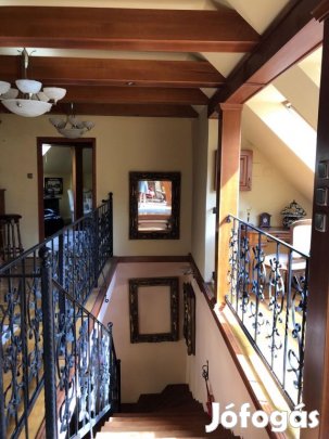 Eger, Mecset utca, 204 m2-es, egyéb vendéglátó egység, kiváló állapotú