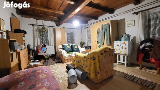 Egerbocson jó állapotú  családi ház nagy telekkel eladó. 20,5 M