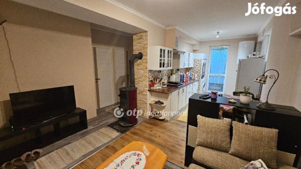 Egercsehii 55 nm-es ház eladó