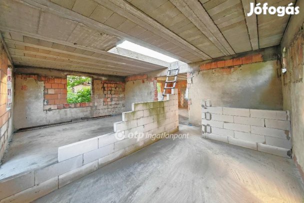 Egerfarmosi 172 nm-es ház eladó