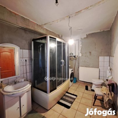 Egerfarmosi eladó 70 nm-es ház