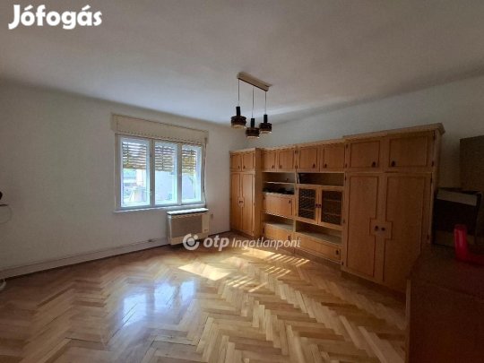 Egeri 71 nm-es ház eladó