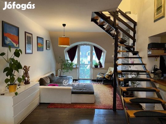 Egeri eladó 135 nm-es lakás