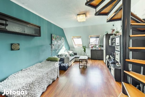 Egeri eladó 86 nm-es lakás