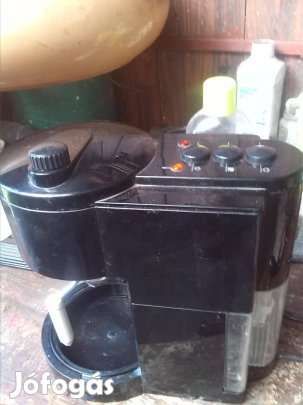 Egy 5 személyes kávéfö haználtan eladó,