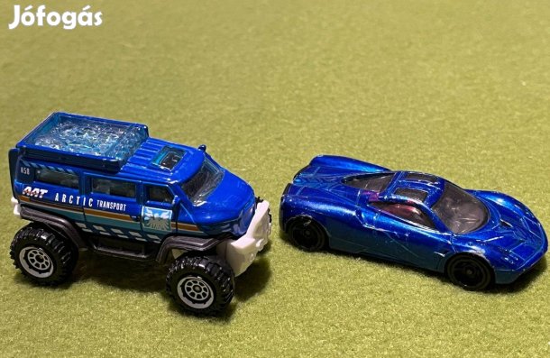Egy Hot Wheels és egy Matchbox