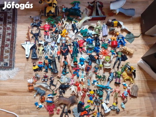 Egy Iron Mountain doboz játékgyűjtemény