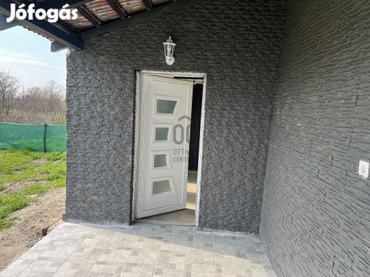 Egy gyöngyszem Alattyánban,