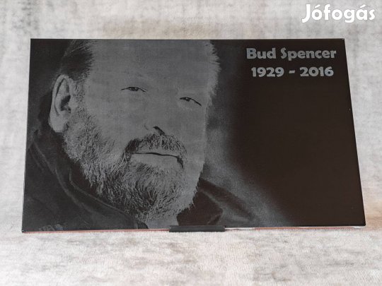 Egy legenda, aki örökké velünk marad Bud Spencer egyedi gránithatású