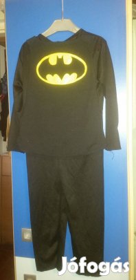 Egy nagyon cuki és vagány Batman jelmezszett 80-86