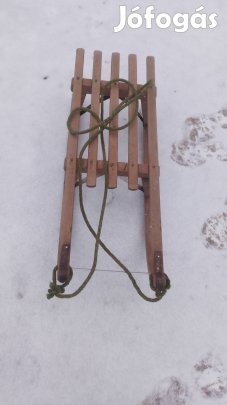 Egy személyes fa szánkó