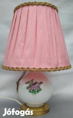 Egy szép, kis Augarten porcelán asztali lámpa