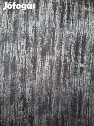 Egy szép függöny a szoba éke