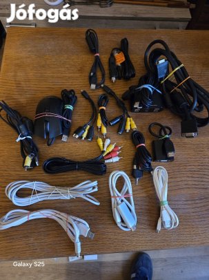 Egyben eladó 5 ezer Ft  ( Pécs kertváros  )