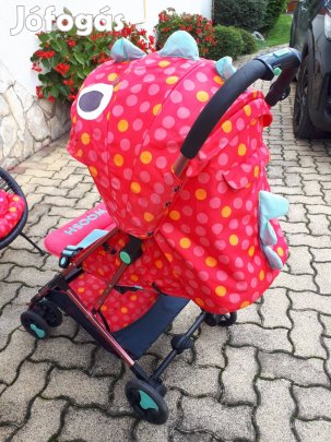 Egyedi, Különleges Cosatto Woosh piros sport babakocsi hálózsákkal