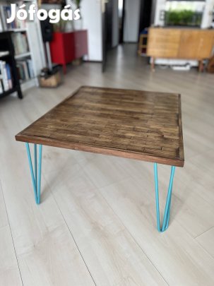 Egyedi, kézzel készített dohányzóasztal