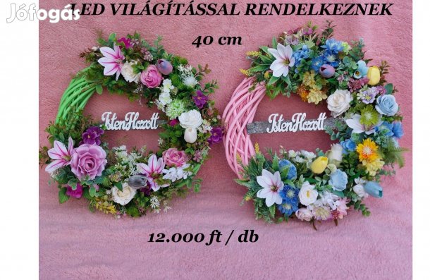 Egyedi ajtókopogtatók . Gazdagon díszítve