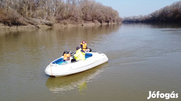Egyedi amerikai rib eladó!szezonnyitó áron egyben!